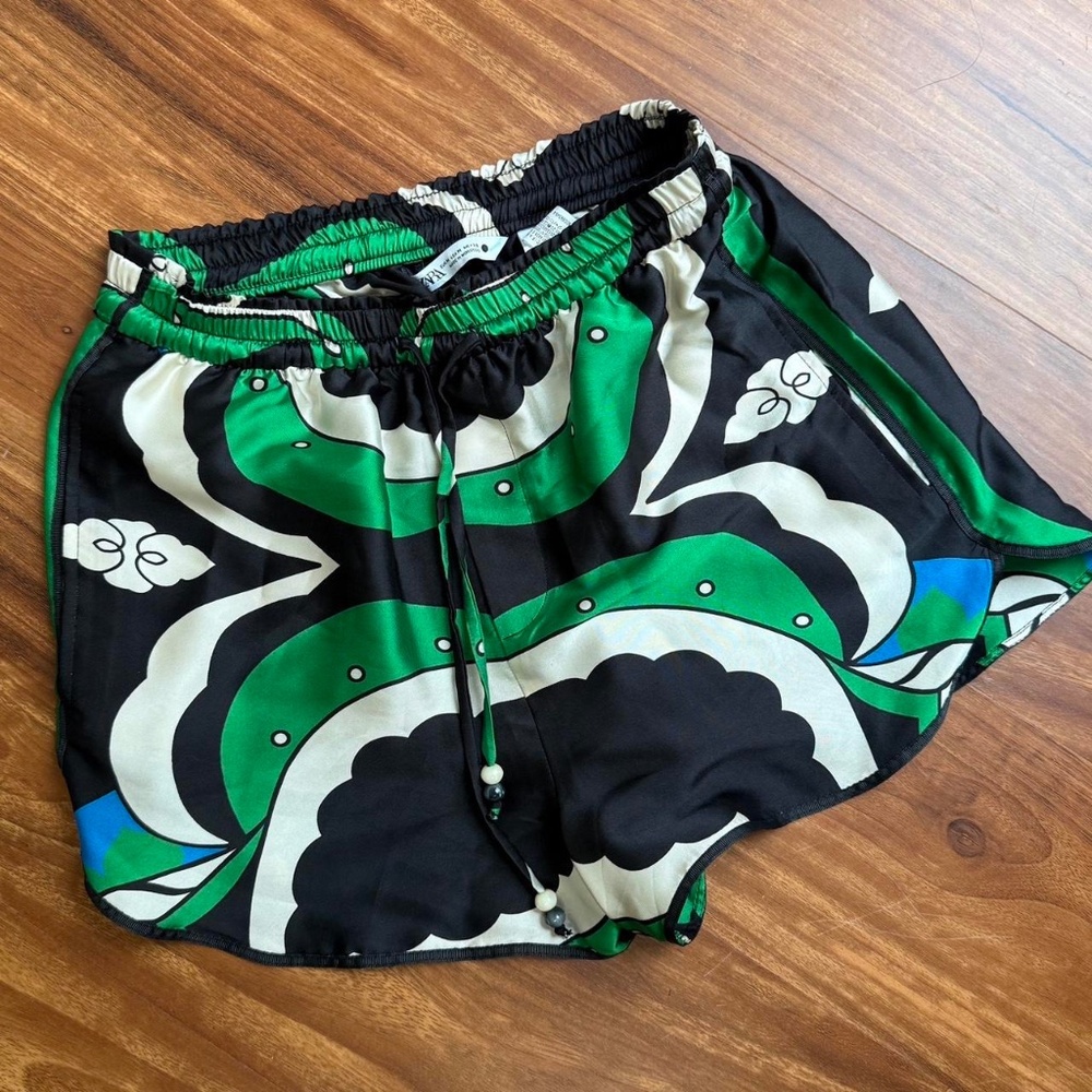 Green and black silk abstract shorts